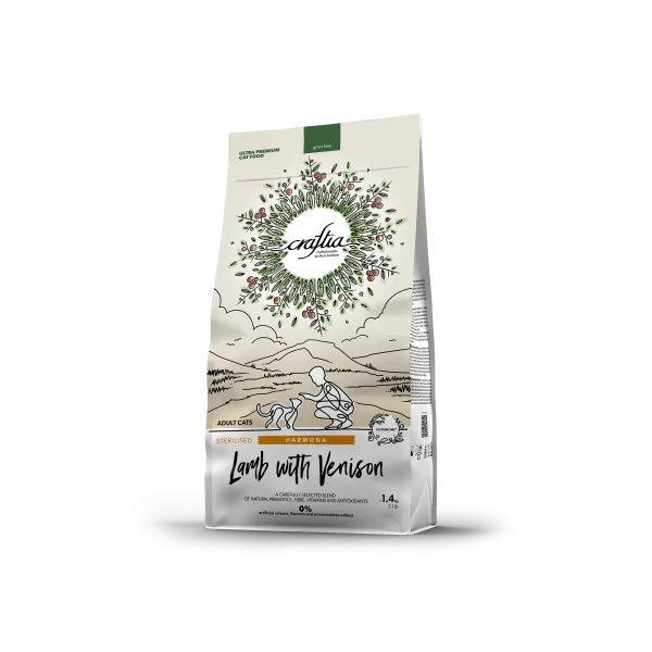 premium dry cat food for sterilised cats with lamb and venison